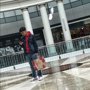 Meet your Posher, Ricardo